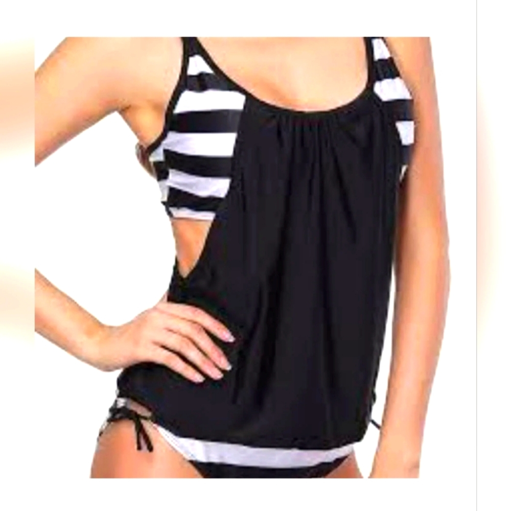 Brand New Blk & Wht Tankini